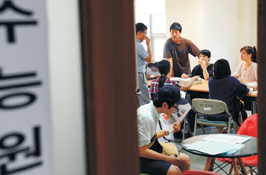 만든곳: 한국 네티즌본부 카페