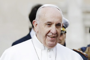 교황 “동성애, ‘죄’ 맞지만 ‘범죄’로 보는 건 부당”[Global People]