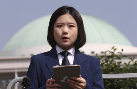 박지현 “개딸, 민주정당 파괴 세력…이재명 개딸 절연으로 민주당 혁신 시작해야”
