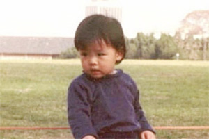 손예진 “아들, 나보다 이억만배 귀여워”…어린시절 사진 공개