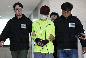 <em class='label'>[속보]</em> ‘데이트폭력 신고 보복살인’…시흥동 연인 살해범 구속