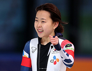 스케이트 바꾼 김민선, 월드컵서 시즌 첫 金
