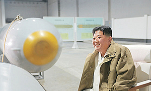 北, 5년내 200기 핵탄두 가능… 김정은 “기하급수적으로 늘려라”