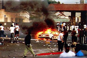 31년전 LA 폭동… 폭도 맞서 싸운 ‘루프톱 코리안’[역사 속의 This week]