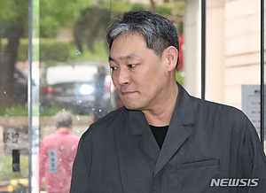 박수홍·한예슬·김건모도 ‘고소’… 연예인에 “약점 폭로할까?” 돈 뜯어낸 유튜버 구속영장